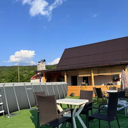 アパート Biser *